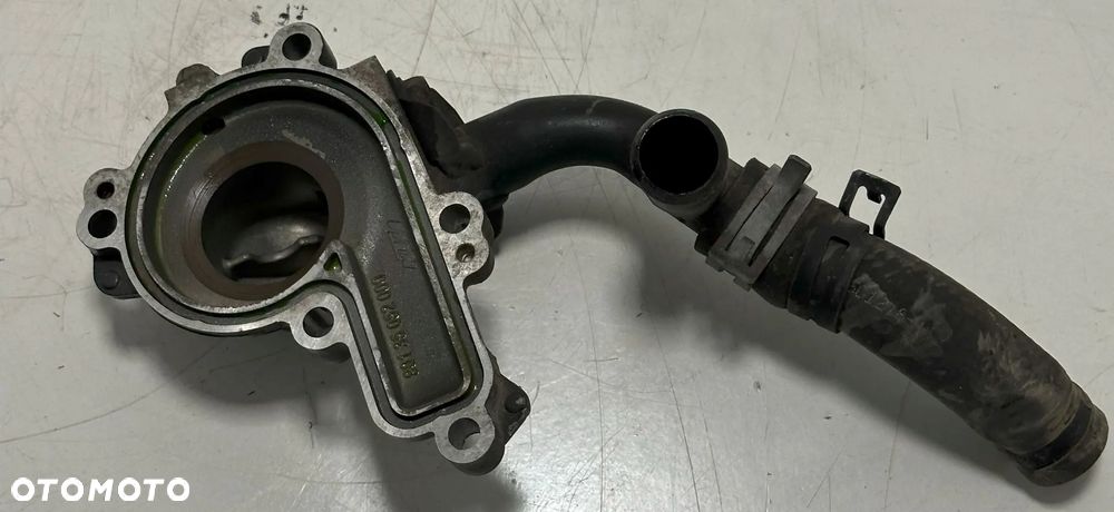 KTM Duke 125 Dekiel pokrywa pompy wody - 2