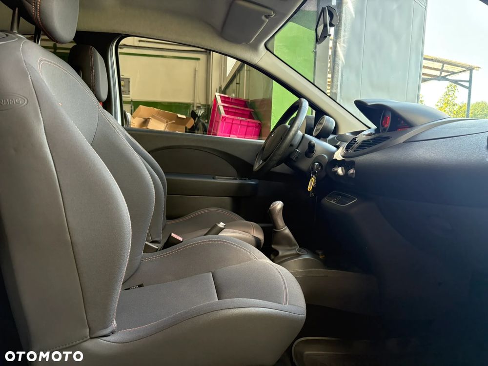 Renault Twingo 1.6 16V 130 Sport - 21