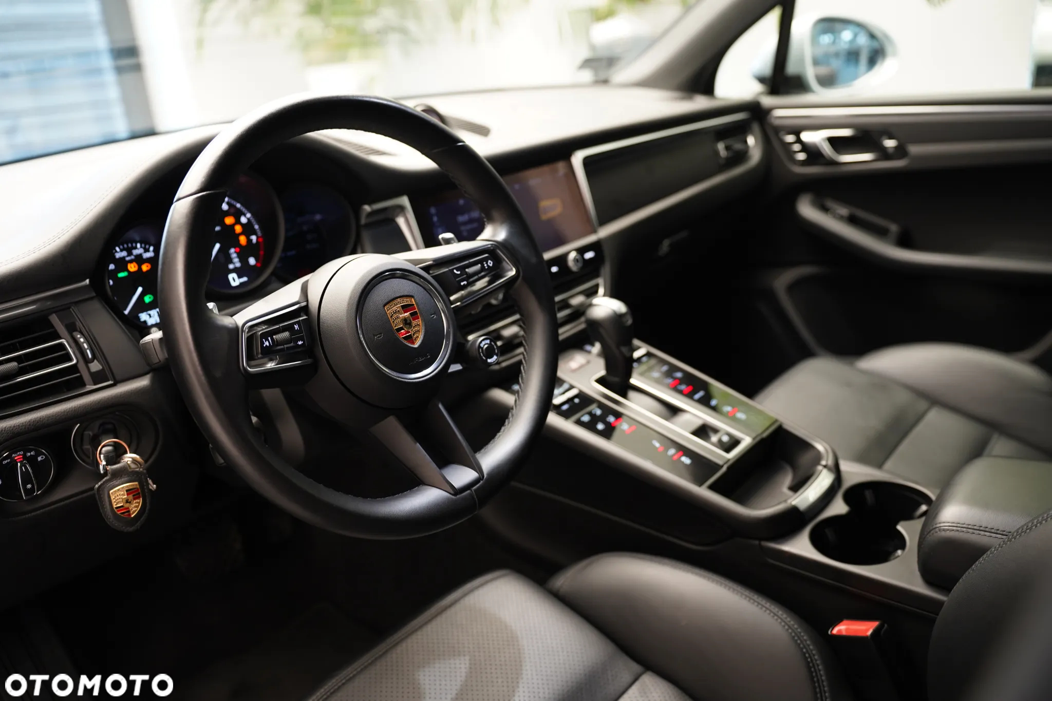 Porsche Macan Standard - 9