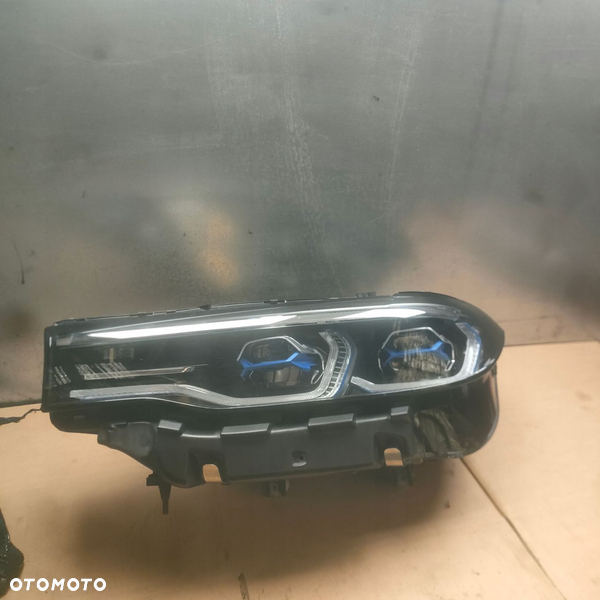 Bmw X7 G07 lampa lewa przednia laser 9481801