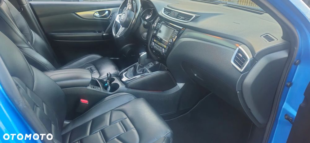 Nissan Qashqai 1.3 DIG-T DCT TEKNA+ - 24