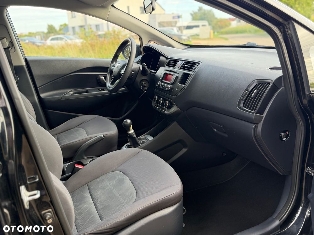 Kia Rio 1.2 Dream-Team Edition - 8