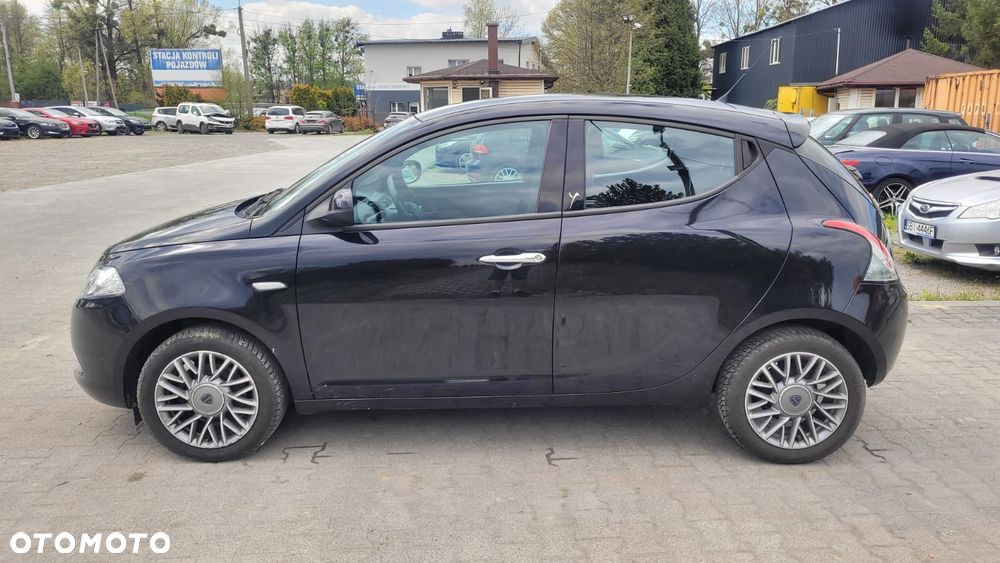 Lancia Ypsilon Y 1.2 8v Platinum - 6