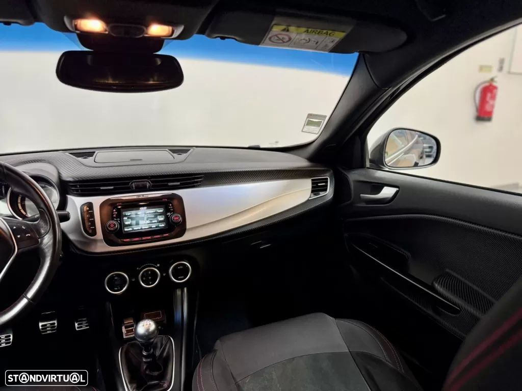 Alfa Romeo Giulietta 1.6 JTDm Sprint Speciale 57X - 34