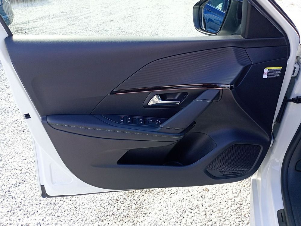 Peugeot 208 1.2 PureTech GT S&S EAT8 - 18