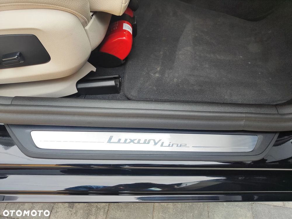 BMW Seria 5 518d mHEV Luxury Line - 34