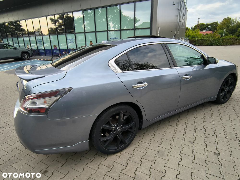 Nissan Maxima 3.5 S - 18