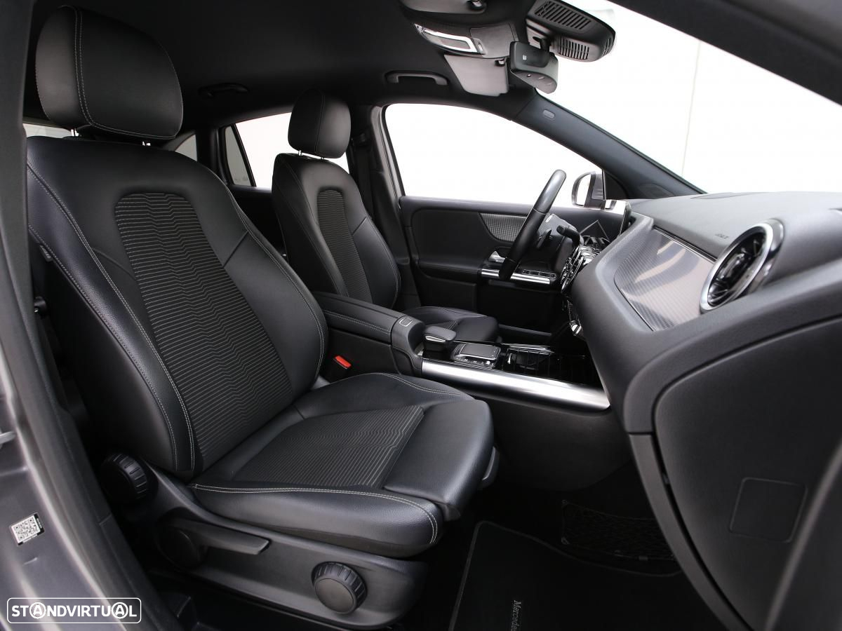Mercedes-Benz GLA 200 d Progressive - 12