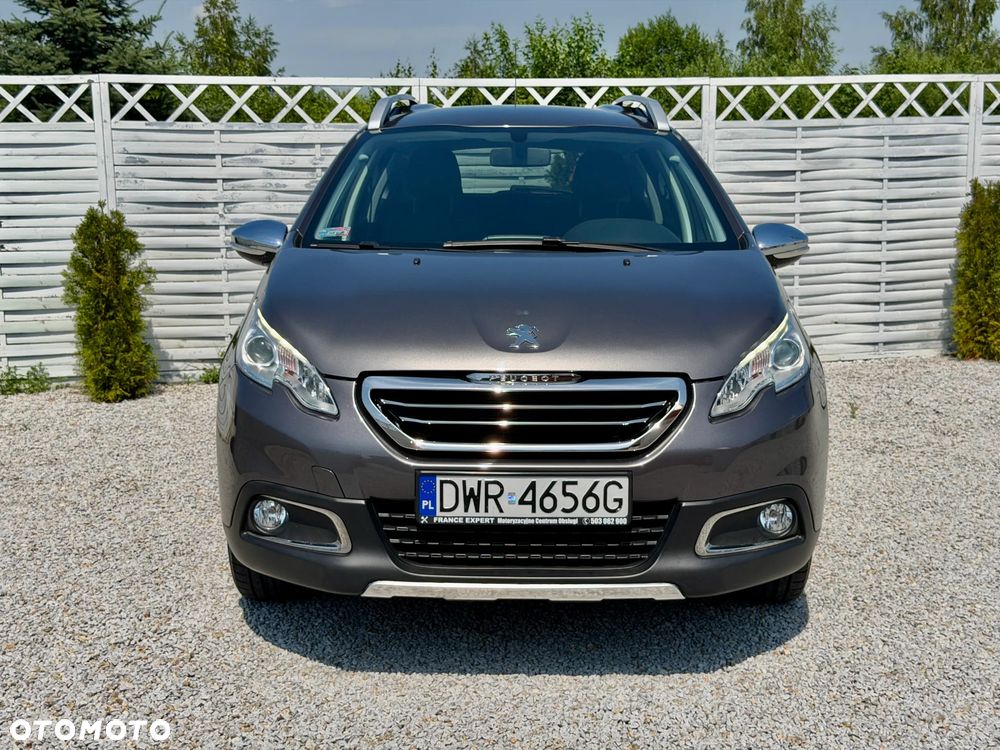 Peugeot 2008 1.2 Pure Tech Style S&S - 20