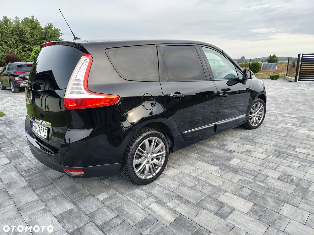 Renault Scenic dCi 130 FAP Start & Stop Bose Edition - 11