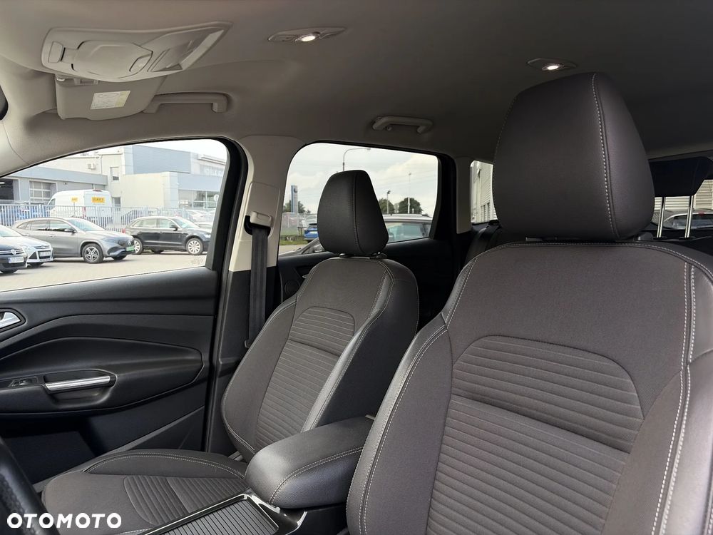Ford Kuga 1.5 EcoBoost FWD Titanium X - 13
