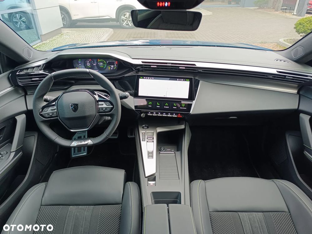 Peugeot 408 1.2 PureTech mHEV GT S&S e-DCS6 - 30