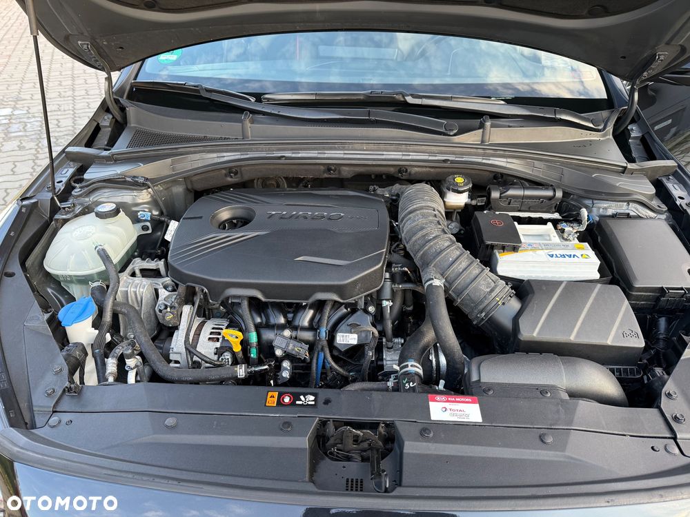 Kia ProCeed 1.6 T-GDI GT DCT - 11