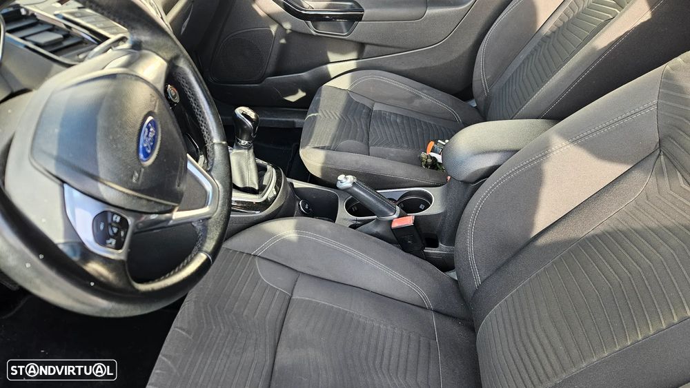 Ford Fiesta 1.6 TDCI Individual - 11
