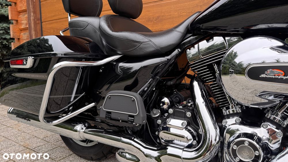 Harley-Davidson Touring Road King - 39