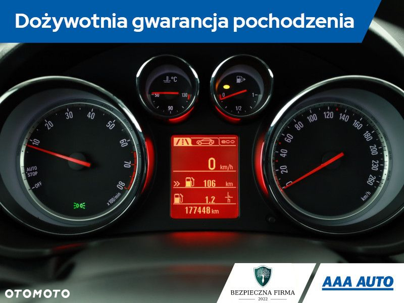 Opel Insignia - 9