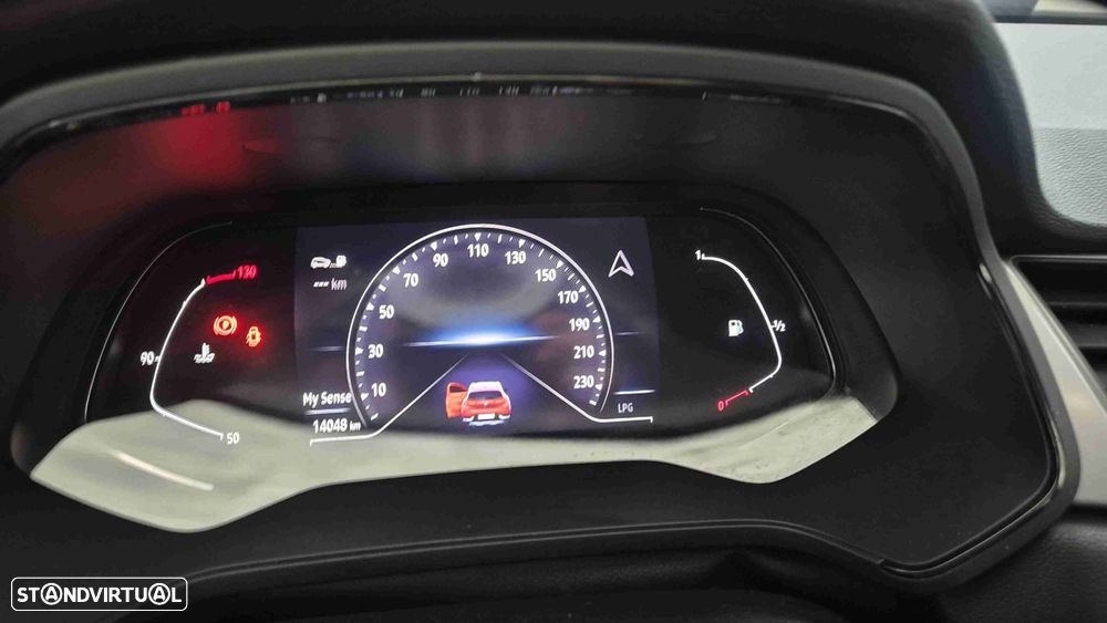 Renault Captur 1.0 TCe Techno Bi-Fuel - 13