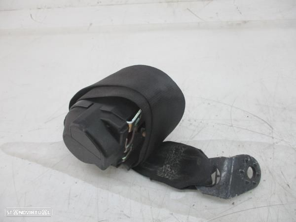 Cinto Tras Dto Volkswagen Polo (9N_) - 2