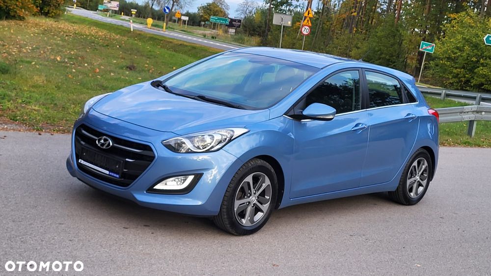 Hyundai i30 1.4 YES - 10