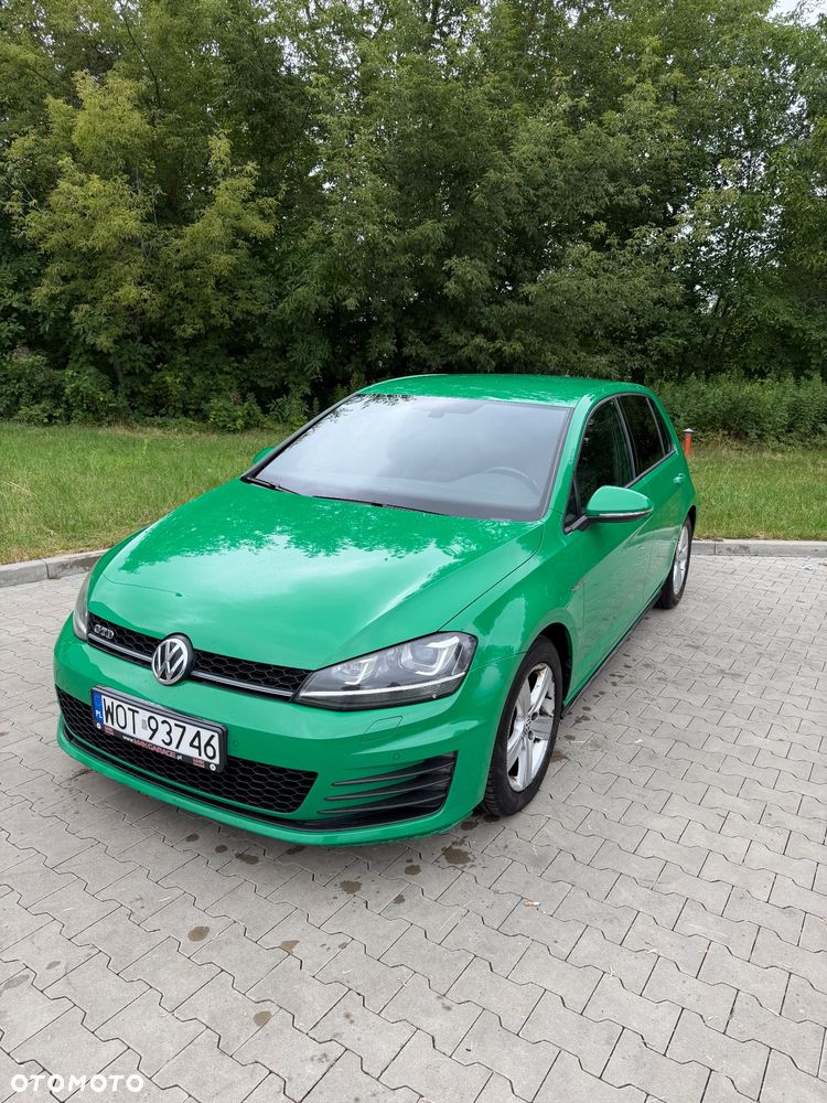 Volkswagen Golf 2.0 TDI BMT GTD - 1