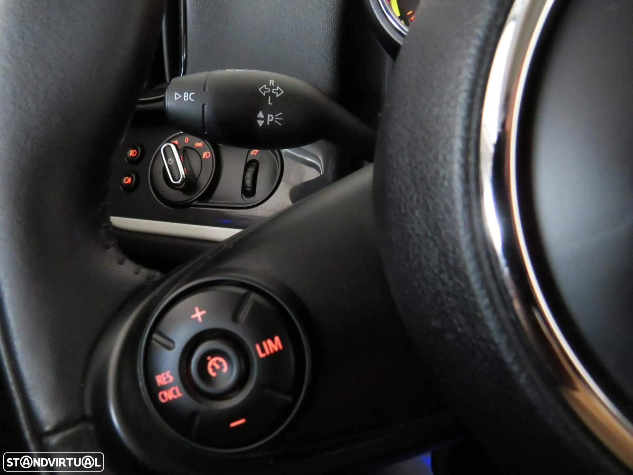 MINI Countryman Cooper SE ALL4 Auto - 23