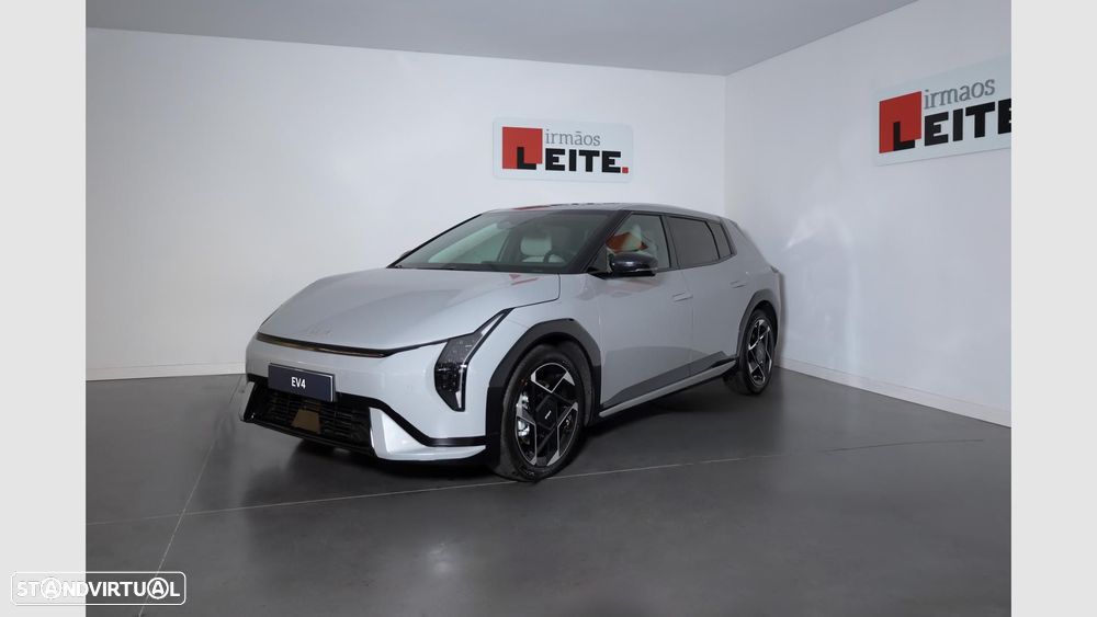 Kia EV4 81.4 kWh GT-Line - 4