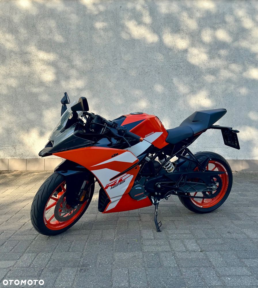 KTM RC 125 - 7