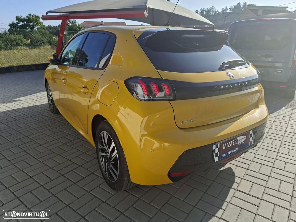Peugeot 208 1.2 PureTech Allure Pack - 17