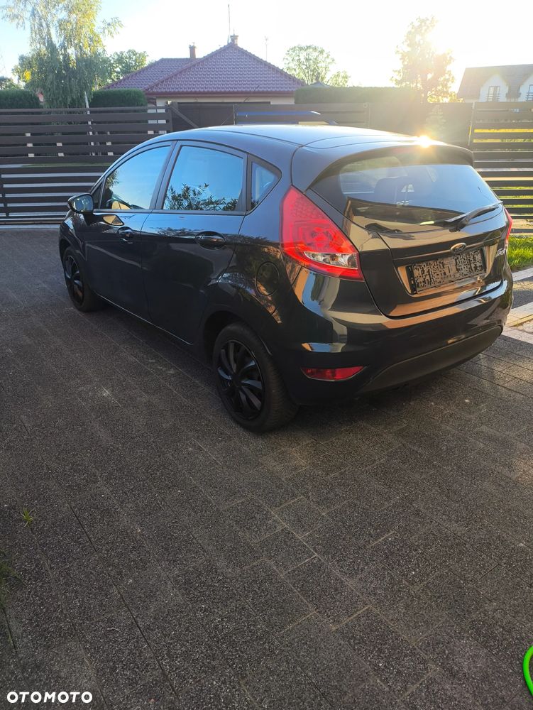Ford Fiesta 1.25 Champions Edition - 5