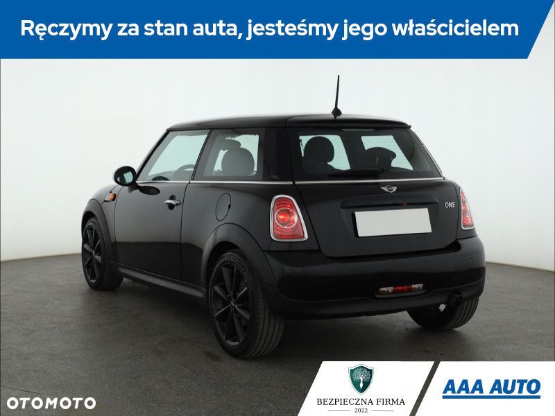 MINI ONE - 6