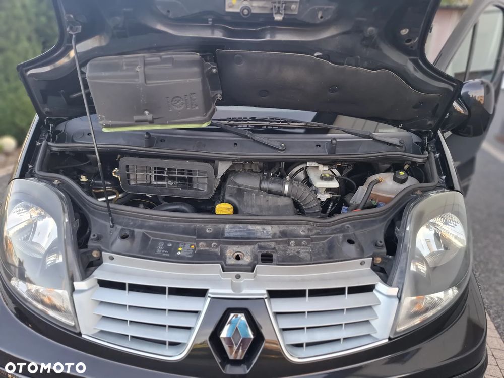 Renault Trafic Grand Passenger Pack Clim - 35