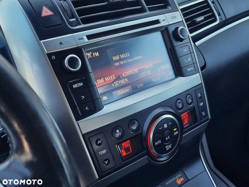 Toyota Verso 1.6 D-4D Premium EU6 - 21