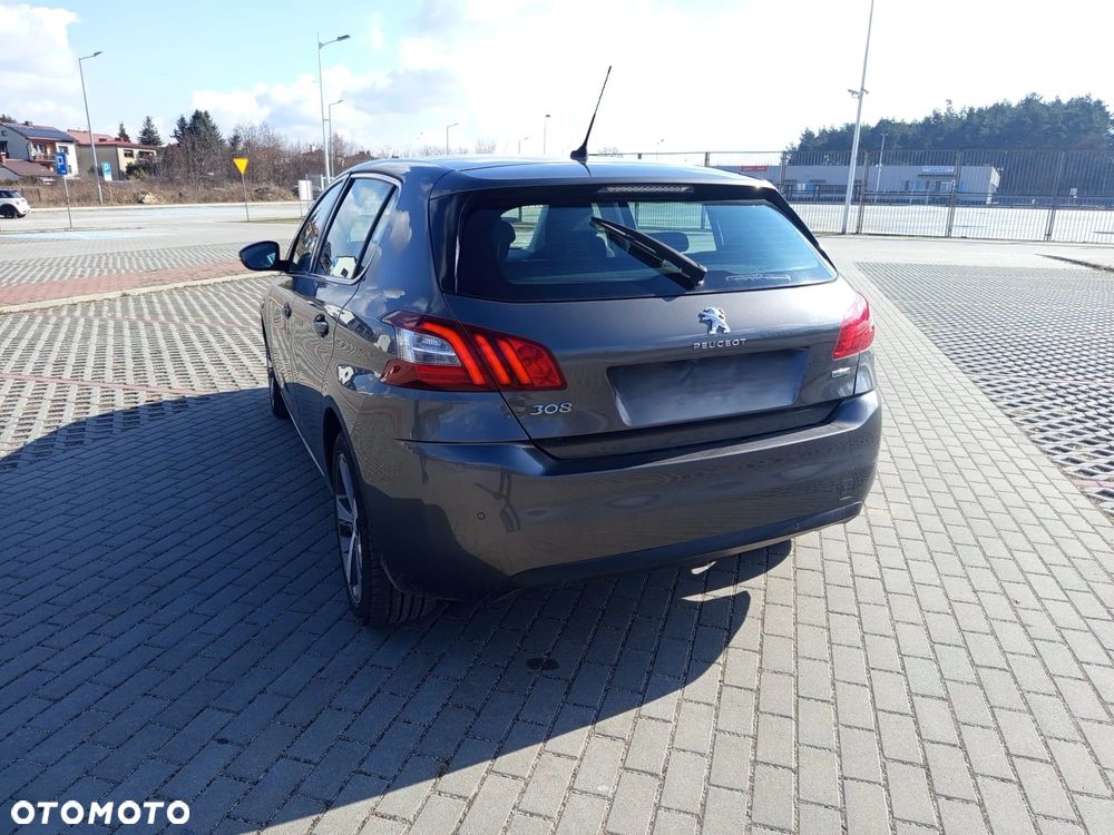 Peugeot 308 - 6