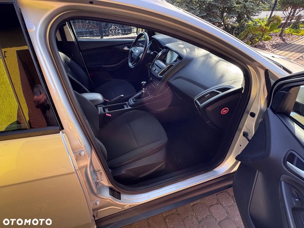 Ford Focus 1.5 EcoBoost Start-Stopp-System Business Edition - 8