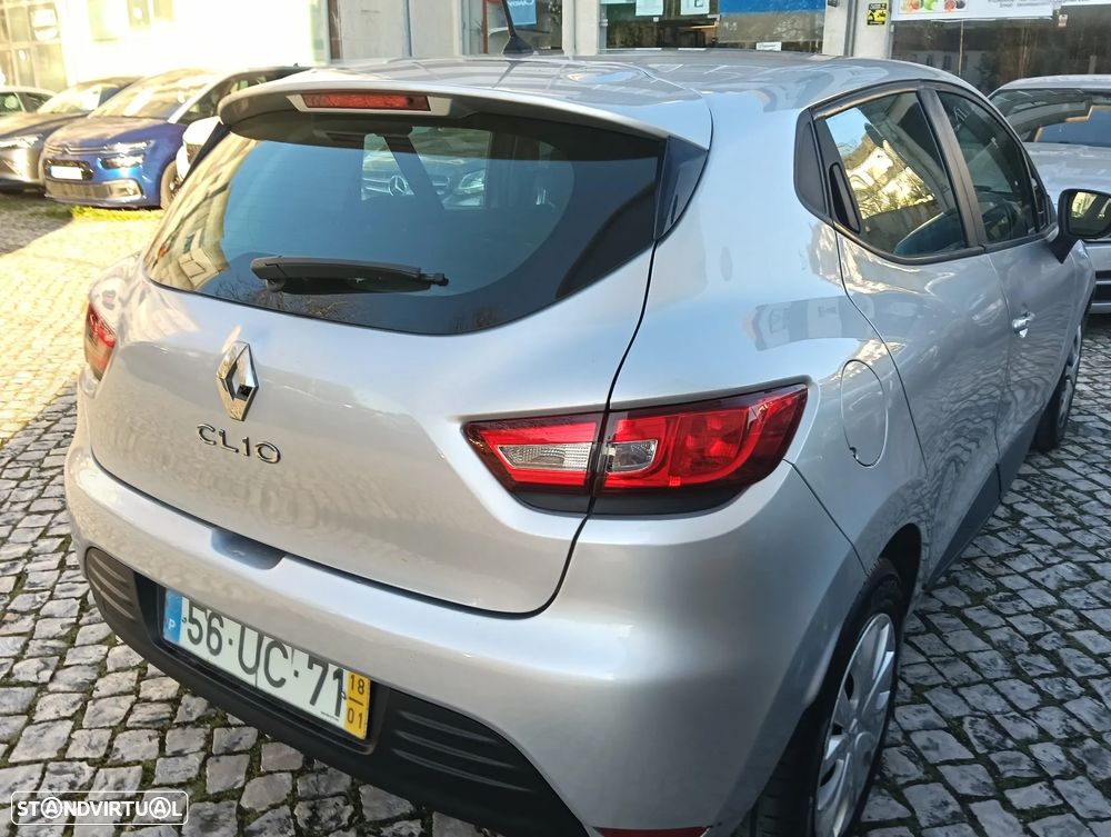 Renault Clio 1.5 dCi Zen - 32