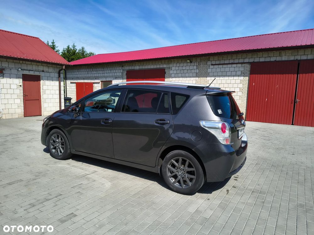 Toyota Verso 1.6 D-4D Premium 7os - 4