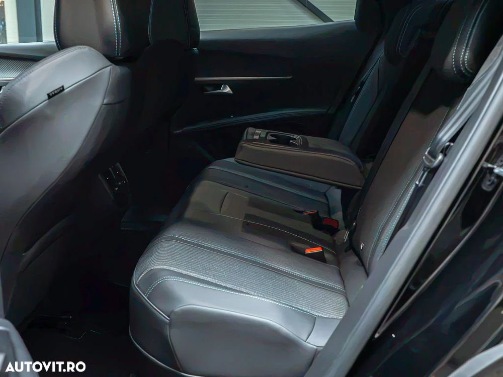 Peugeot 3008 225 e-EAT8 Allure Pack - 23