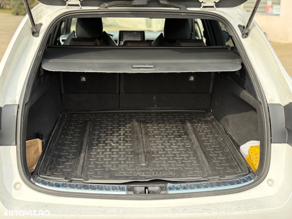 Toyota Corolla 1.8 HSD Exclusive interior Negru - 7