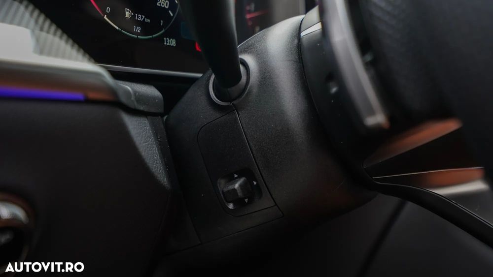 Mercedes-Benz GLC - 14