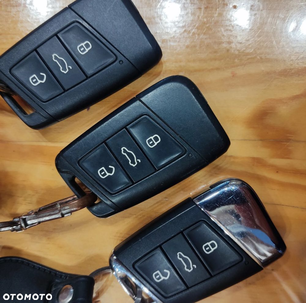 Skoda Superb 2.0 TSI 4x4 L&K DSG - 23