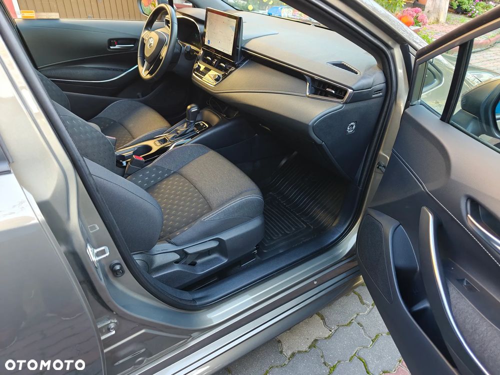 Toyota Corolla 1.8 Hybrid Comfort - 14