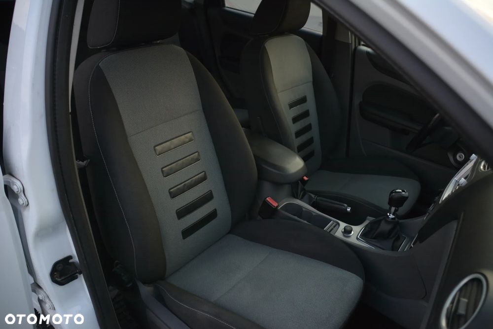 Ford Focus 2.0 TDCi DPF Trend - 14