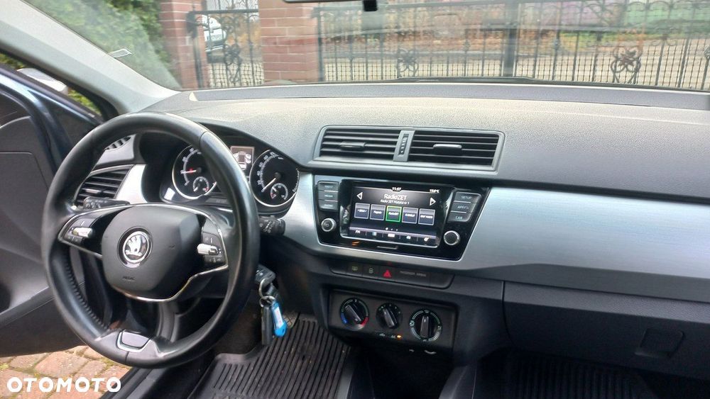 Skoda Fabia - 8