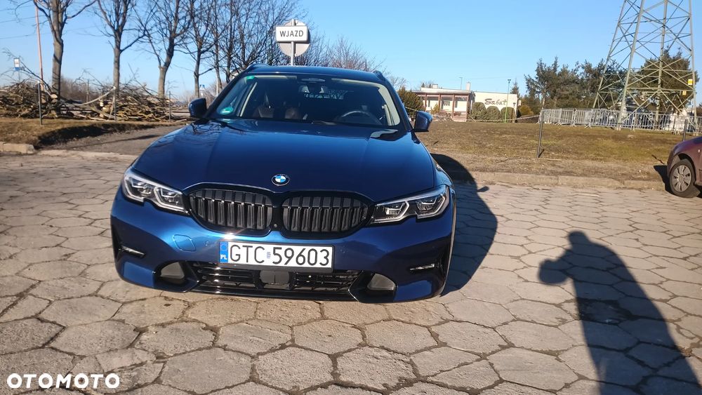 BMW Seria 3 330d xDrive M Sport - 3