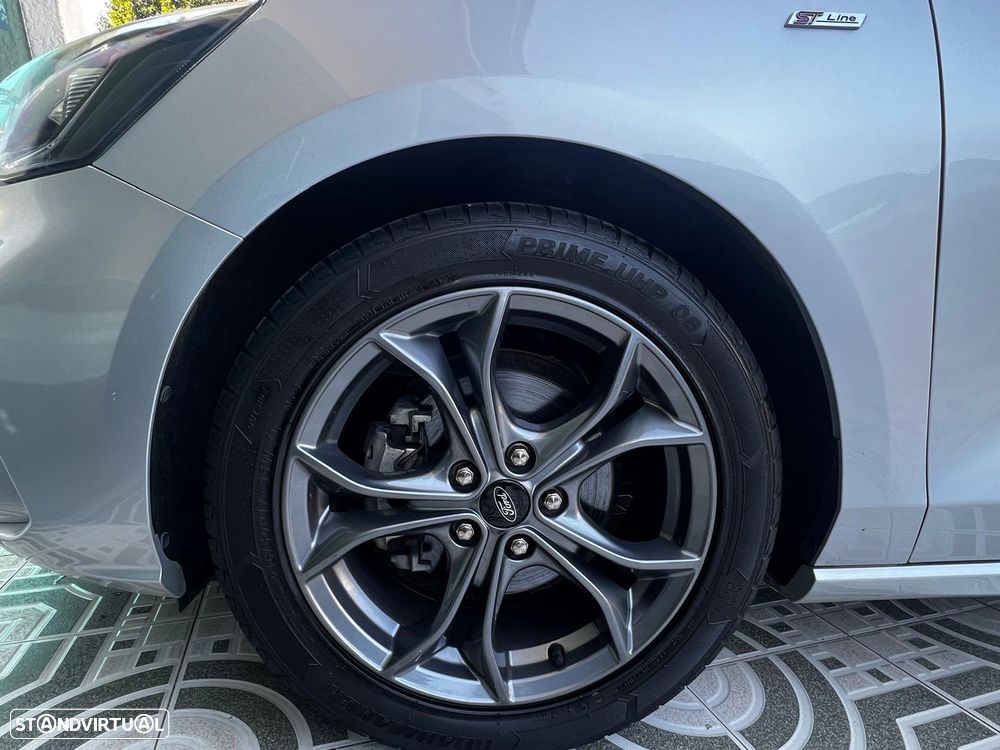 Ford Focus 1.0 EcoBoost MHEV ST-Line X Aut. - 52