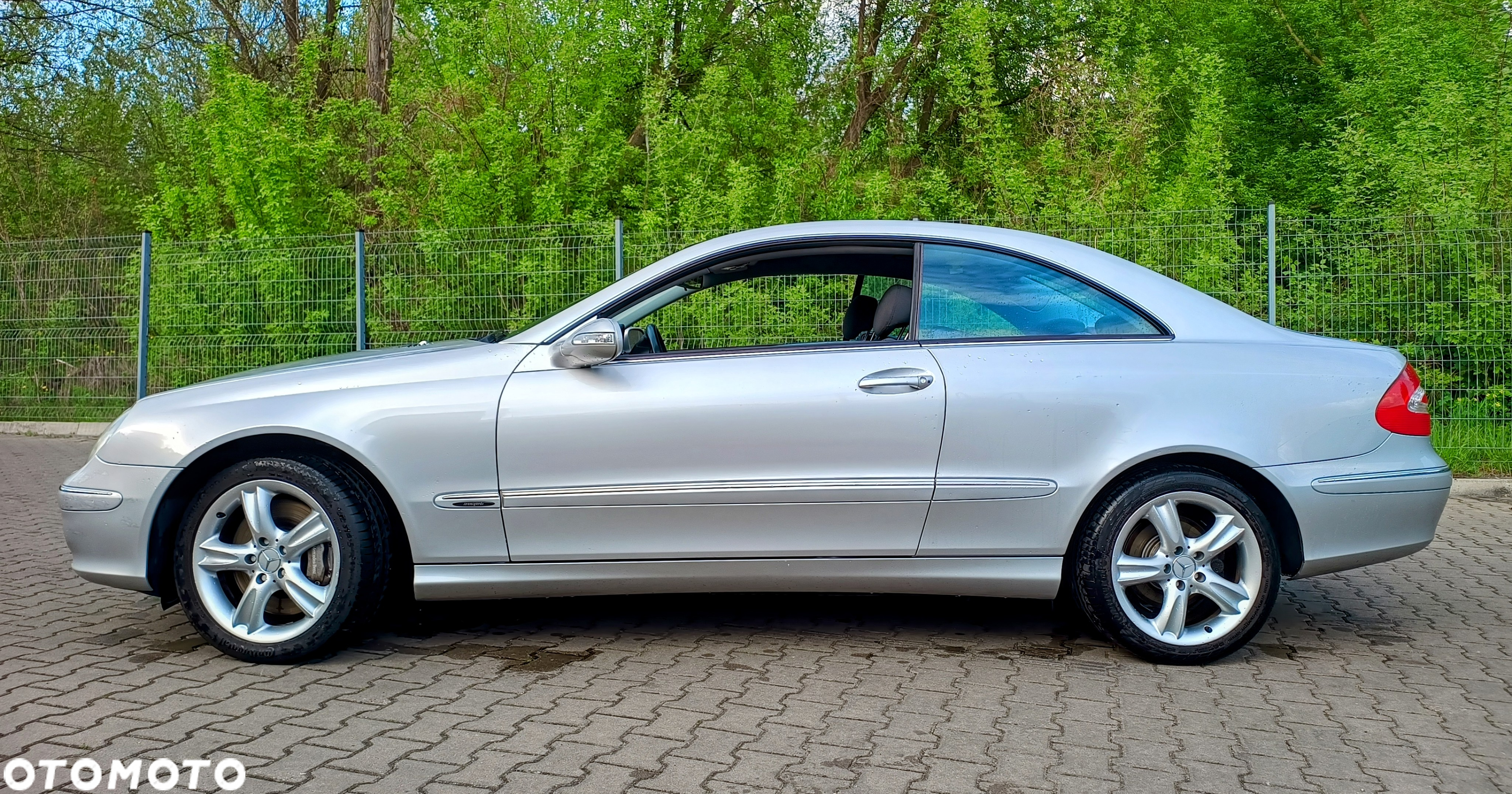 Mercedes-Benz CLK Coupe 500 7G-TRONIC Avantgarde - 22