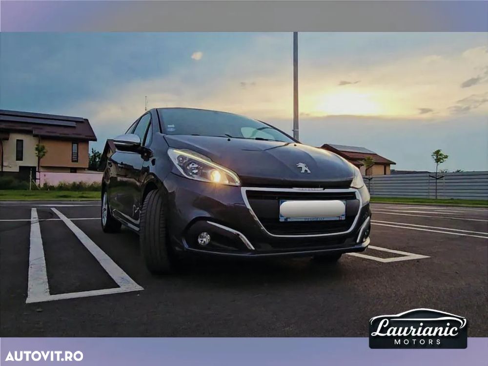 Peugeot 208 1.2 L PureTech Style - 7