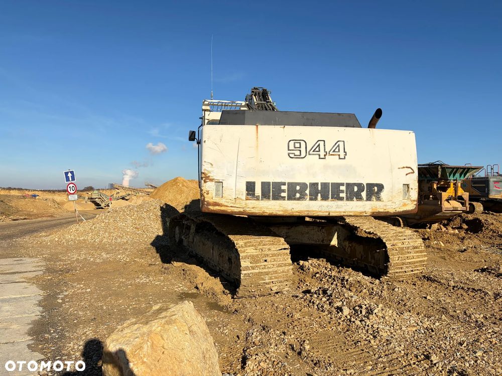 Liebherr 944 - 2