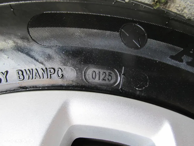 Opel Corsa 1.4 16V Active - 26