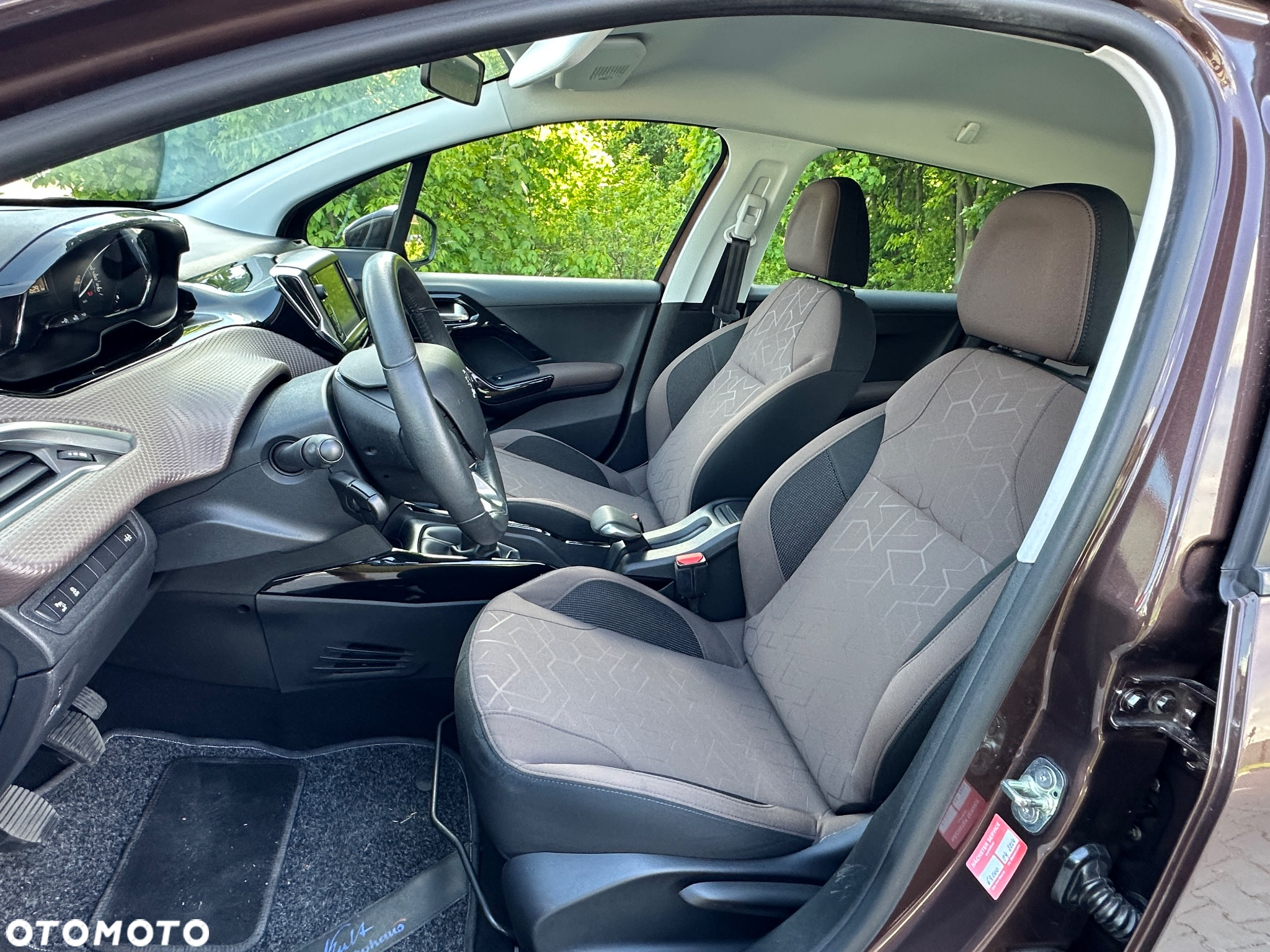 Peugeot 2008 PureTech 82 Allure - 20
